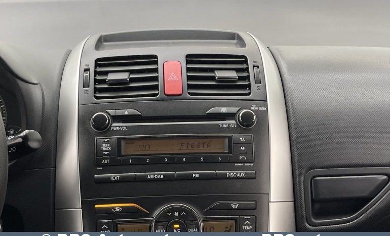 Toyota Auris 1.6 VVT-i Linea Sol Advanced 2012 full