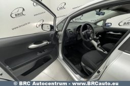 Toyota Auris 1.6 VVT-i Linea Sol Advanced 2012 full