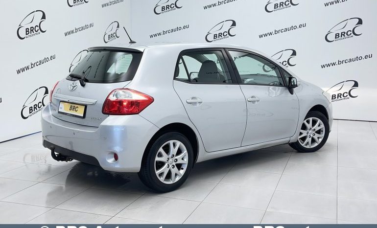 Toyota Auris 1.6 VVT-i Linea Sol Advanced 2012 full