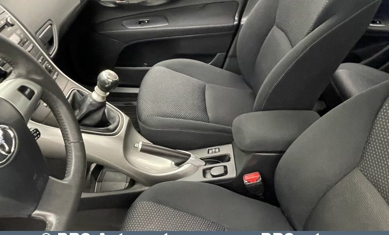 Toyota Auris 1.6 VVT-i Linea Sol Advanced 2012 full
