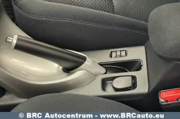 Toyota Auris 1.6 VVT-i Linea Sol Advanced 2012 full