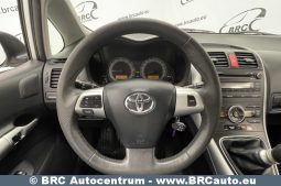 Toyota Auris 1.6 VVT-i Linea Sol Advanced 2012 full