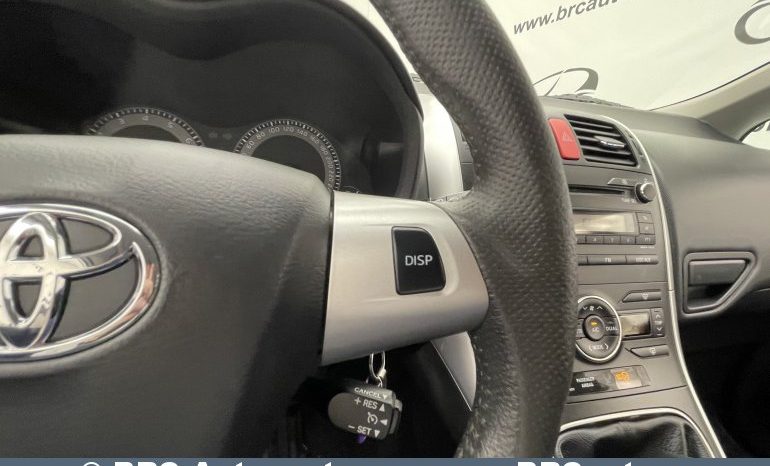 Toyota Auris 1.6 VVT-i Linea Sol Advanced 2012 full