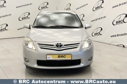 Toyota Auris 1.6 VVT-i Linea Sol Advanced 2012 full