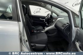 Toyota Auris 1.6 VVT-i Linea Sol Advanced 2012