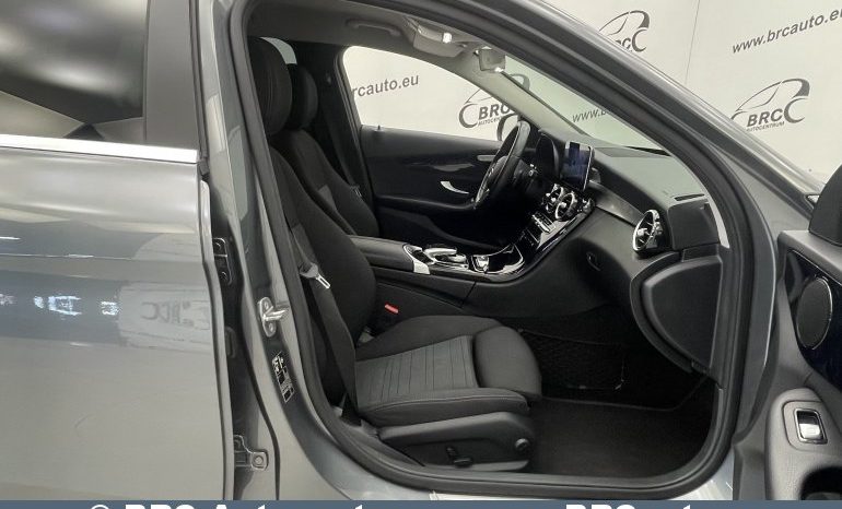 Mercedes-Benz C 220 T d Estate Automatas 2019 full
