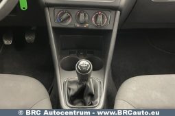 Volkswagen Polo 1.4 TDI Trendline 2015 full
