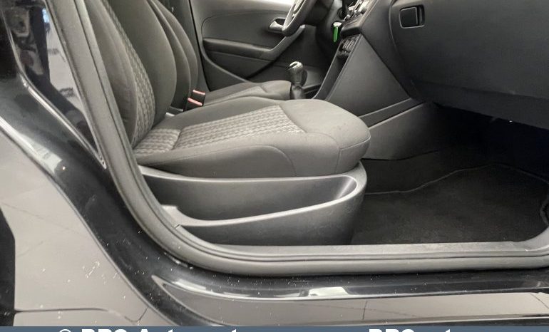 Volkswagen Polo 1.4 TDI Trendline 2015 full