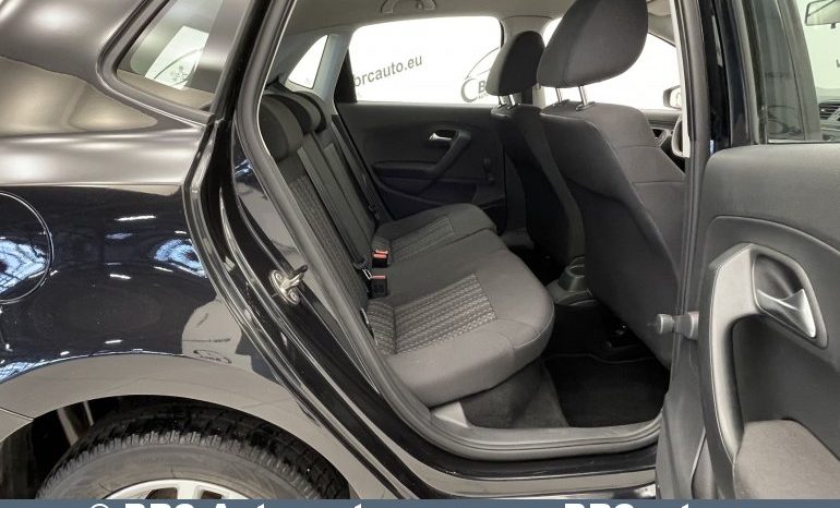 Volkswagen Polo 1.4 TDI Trendline 2015 full