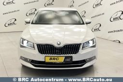Skoda Superb 2.0TDI Automatas 2015 full