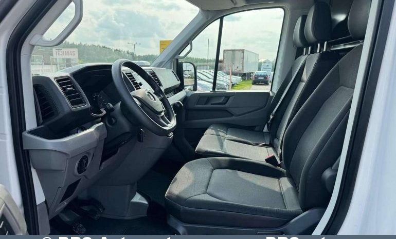 Volkswagen Crafter  2022 full
