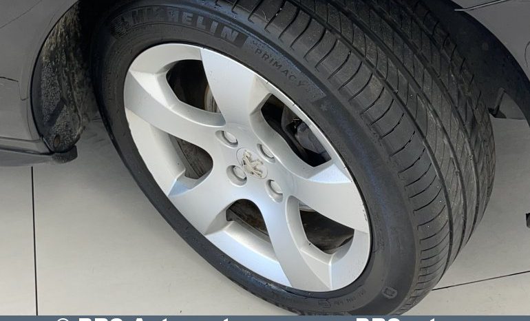 Peugeot 3008 1.6 HDi 2014 full