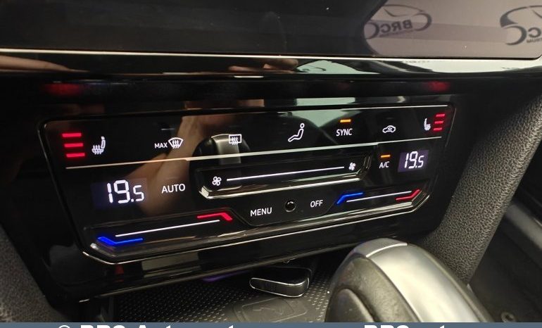 Volkswagen Passat 2.0TDI Elegance Automatas 2021 full