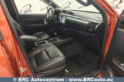 Toyota Hilux Double Cab 2.4 D-4D Anniversary Edition 4WD AT 2019 full