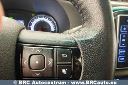 Toyota Hilux Double Cab 2.4 D-4D Anniversary Edition 4WD AT 2019 full