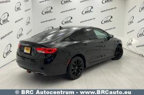 Chrysler 200 S 2.4i Tigershark Automatas 2016