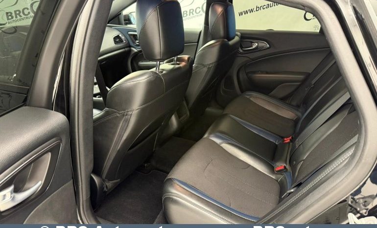Chrysler 200 S 2.4i Tigershark Automatas 2016 full