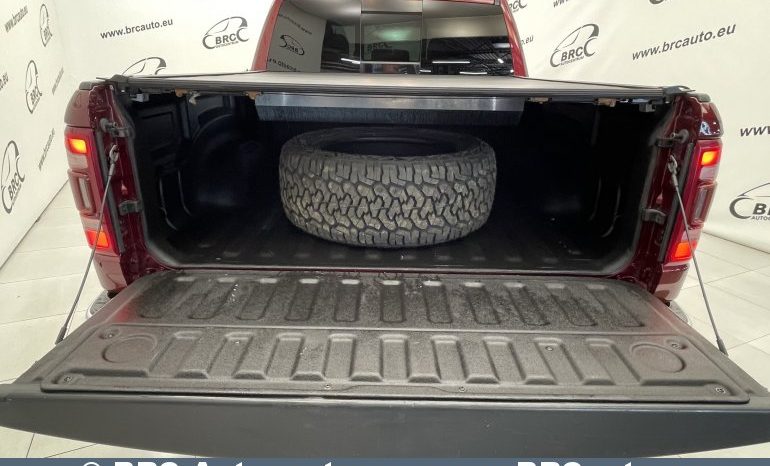 Dodge Ram 1500 Laramie LongHorn 5.7 Hemi V8 Automatas 2019 full