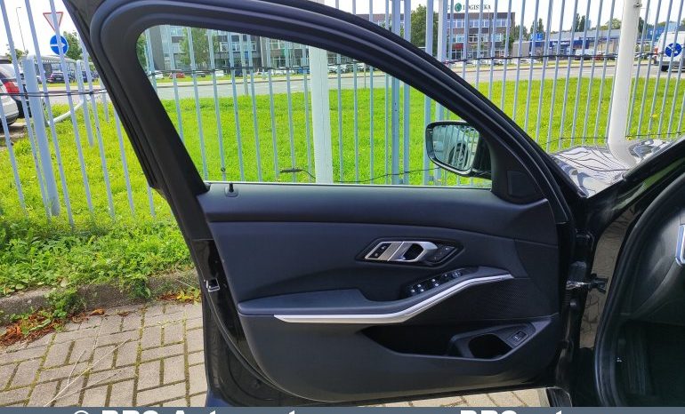 BMW 330 2.0i xDrive Automatas 2020 full
