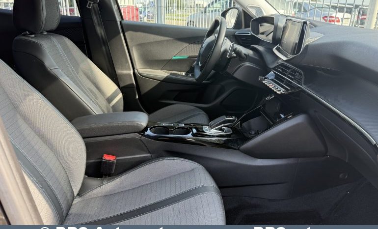 Peugeot 2008 1.5 BlueHdi Automatas 2021 full