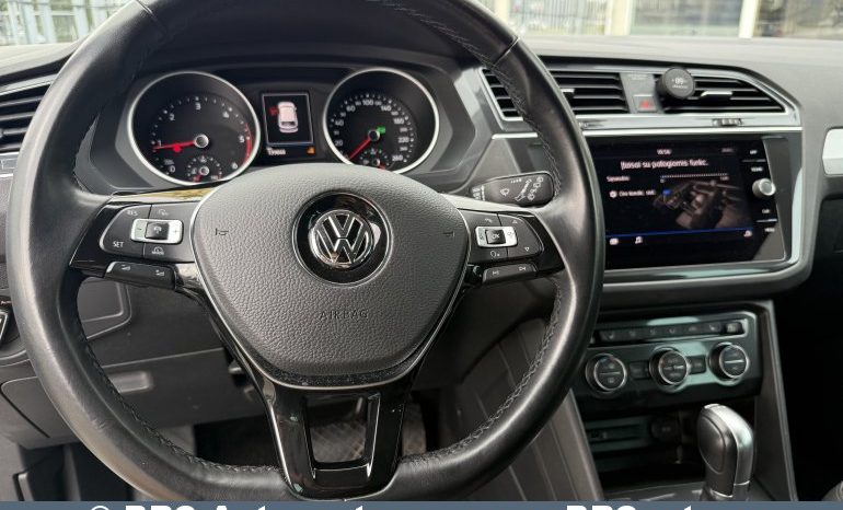 Volkswagen Tiguan 2.0 TDI DSG Automatas 2018 full