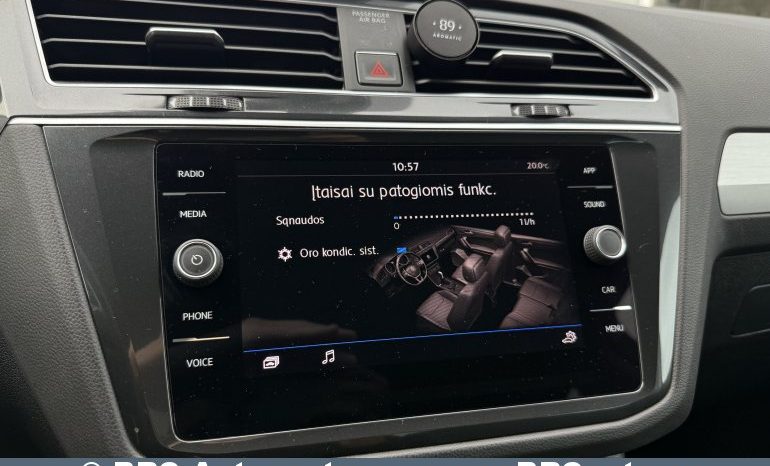 Volkswagen Tiguan 2.0 TDI DSG Automatas 2018 full