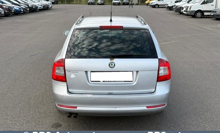 Skoda Octavia 1.8 TSI Automatas 2010 full