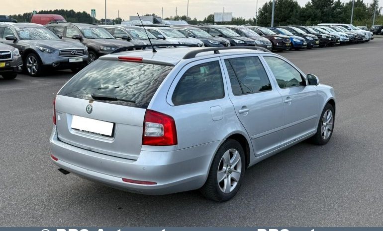 Skoda Octavia 1.8 TSI Automatas 2010 full
