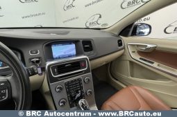 Volvo V60 Plug In Hybrid AWD Automatas 2013 full