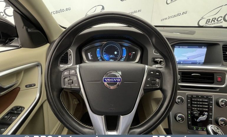 Volvo V60 Plug In Hybrid AWD Automatas 2013 full