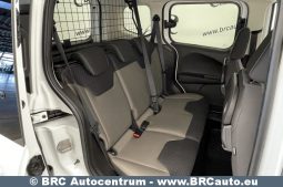 Ford Tourneo Courier 1.5 TDCi 2020 full