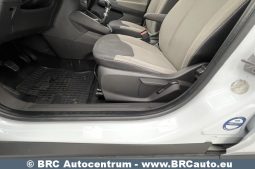Ford Tourneo Courier 1.5 TDCi 2020 full