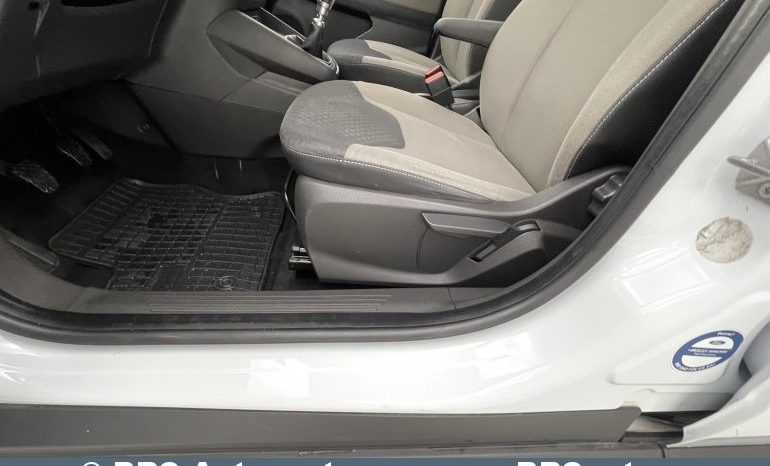 Ford Tourneo Courier 1.5 TDCi 2020 full
