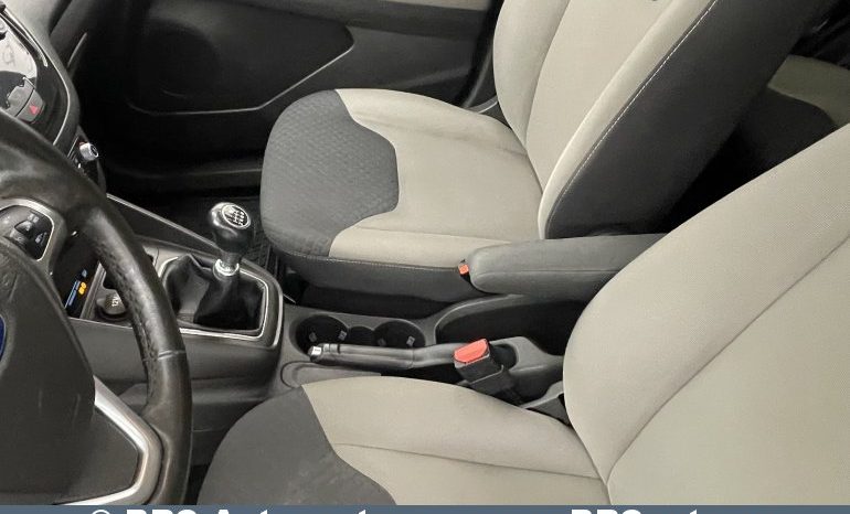 Ford Tourneo Courier 1.5 TDCi 2020 full