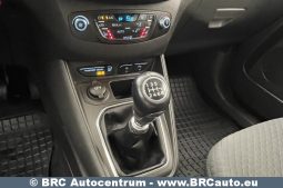 Ford Tourneo Courier 1.5 TDCi 2020 full