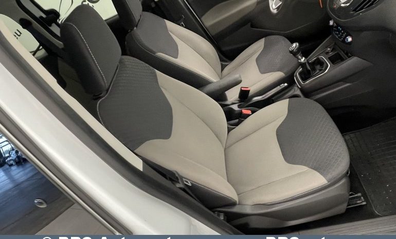 Ford Tourneo Courier 1.5 TDCi 2020 full