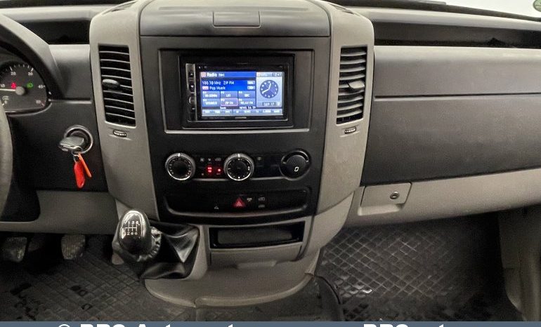 Mercedes-Benz Sprinter 516 CDI 2012 full