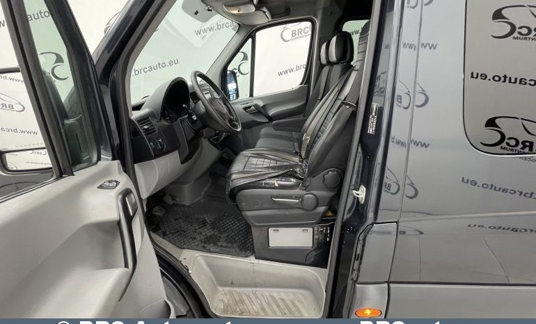 Mercedes-Benz Sprinter 516 CDI 2012 full