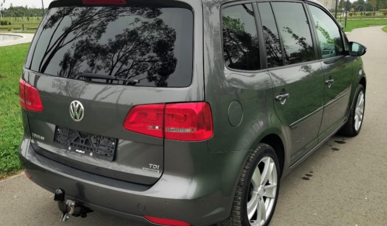 Volkswagen Touran 2012 full