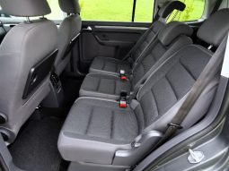 Volkswagen Touran 2012 full