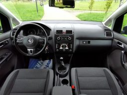 Volkswagen Touran 2012 full