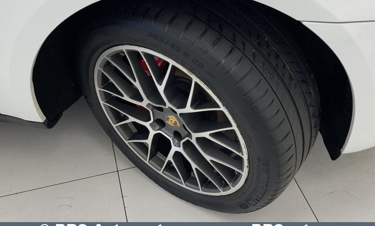 Porsche Macan Turbo PDK Automatas 2014 full