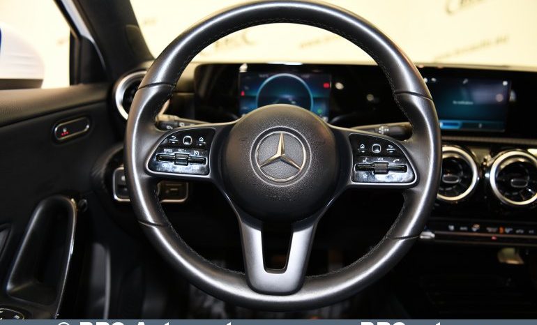 Mercedes-Benz A 180 Automatas 2019 full