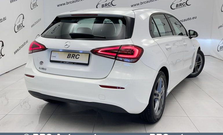 Mercedes-Benz A 180 Automatas 2019 full