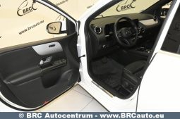 Mercedes-Benz B 180 d Automatas 2019 full