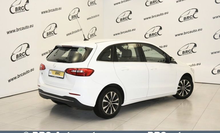 Mercedes-Benz B 180 d Automatas 2019 full