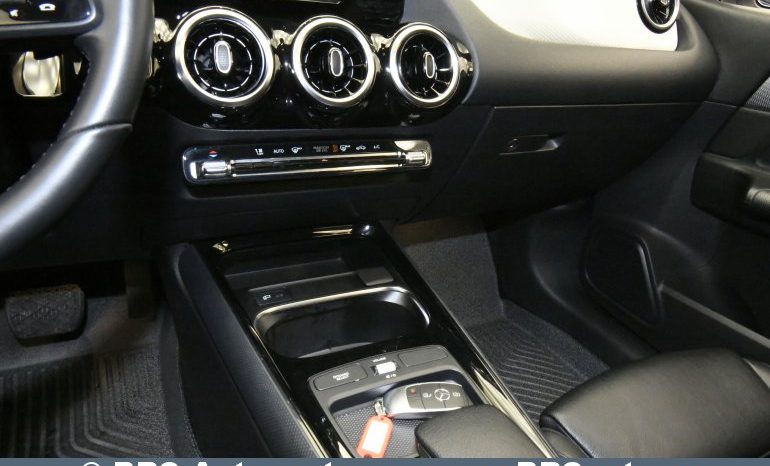 Mercedes-Benz B 180 d Automatas 2019 full