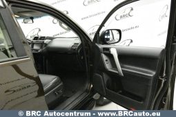 Toyota Land Cruiser 4WD Luxury Automatas 2017 full