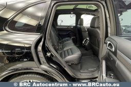 Porsche Cayenne 4.8 Turbo S Automatas 2015 full