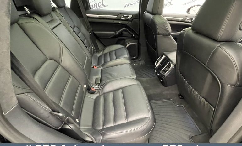 Porsche Cayenne 4.8 Turbo S Automatas 2015 full
